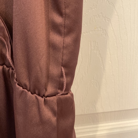 Show Me Your Mumu Samantha Ruffle Wrap Dress size Medium - Picture 14 of 15